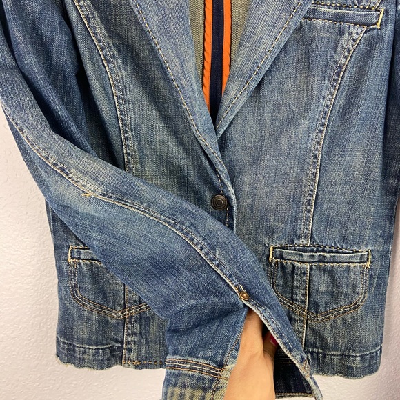 Jean jacket - Picture 5 of 8